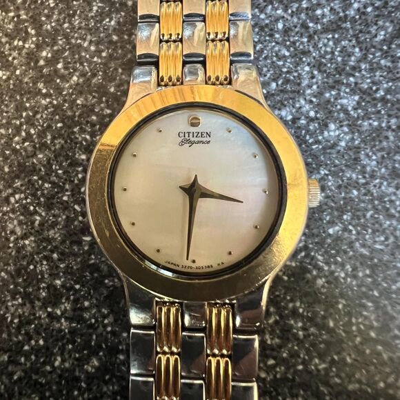 Vintage Citizen Elegance Gold / Silver Watch - Picture 1 of 8